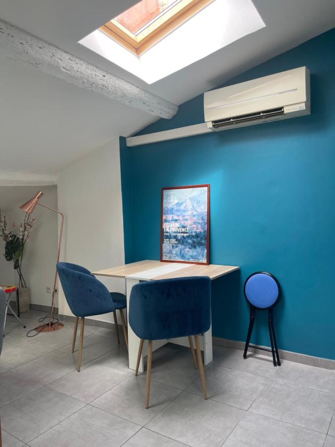 Appartement Climatise Centre-Ville De Narbonne Dans Comble 4 Couchages Exterior photo