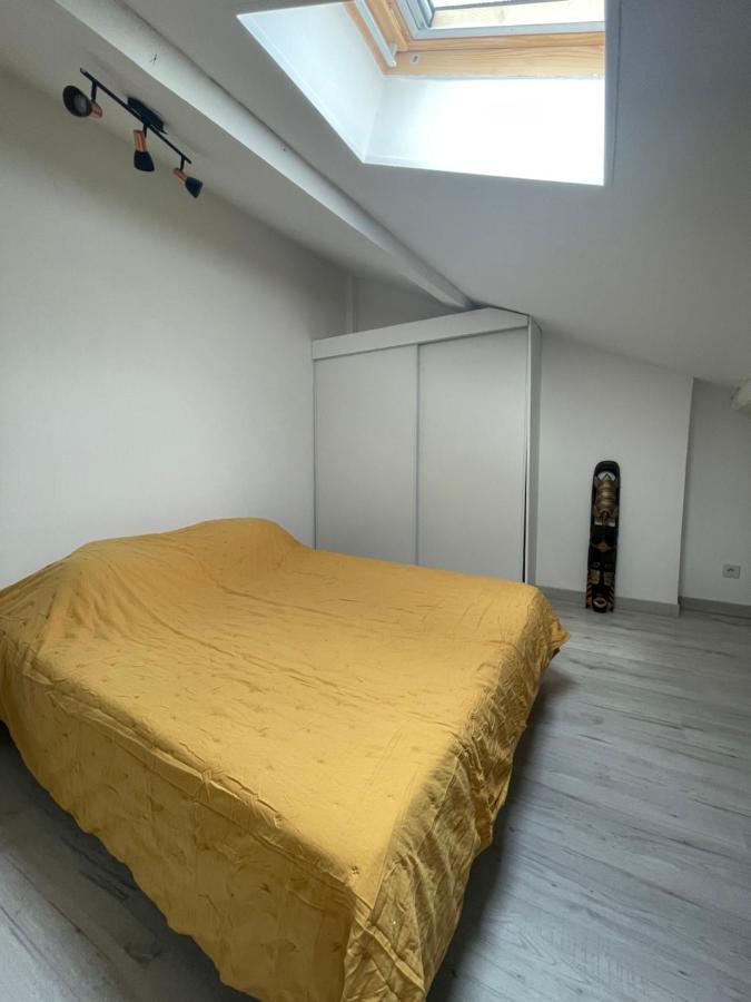 Appartement Climatise Centre-Ville De Narbonne Dans Comble 4 Couchages Exterior photo