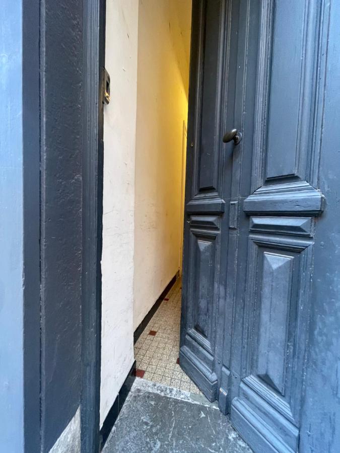 Appartement Climatise Centre-Ville De Narbonne Dans Comble 4 Couchages Exterior photo